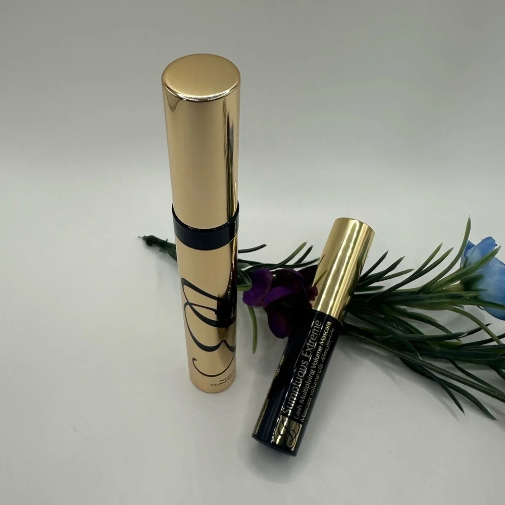 Sumptuous Extreme Lash Multiplying Volume Mascara Outrageous Volume & Mini